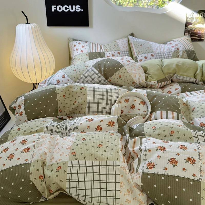 Mojoyce-Spring Summer Bedding Set Vintage Patches Cottagecore Bedding Set