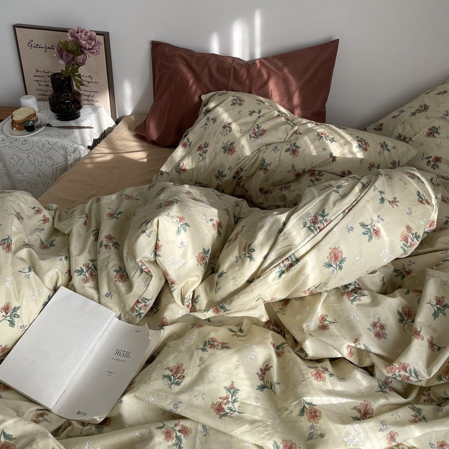 Mojoyce bedroom inspirations INS Vintage Floral Cotton Cotton Bedding Four-Piece Bed Sheet Quilt Cover Quilt Cover Bed Cover Three-Piece Set