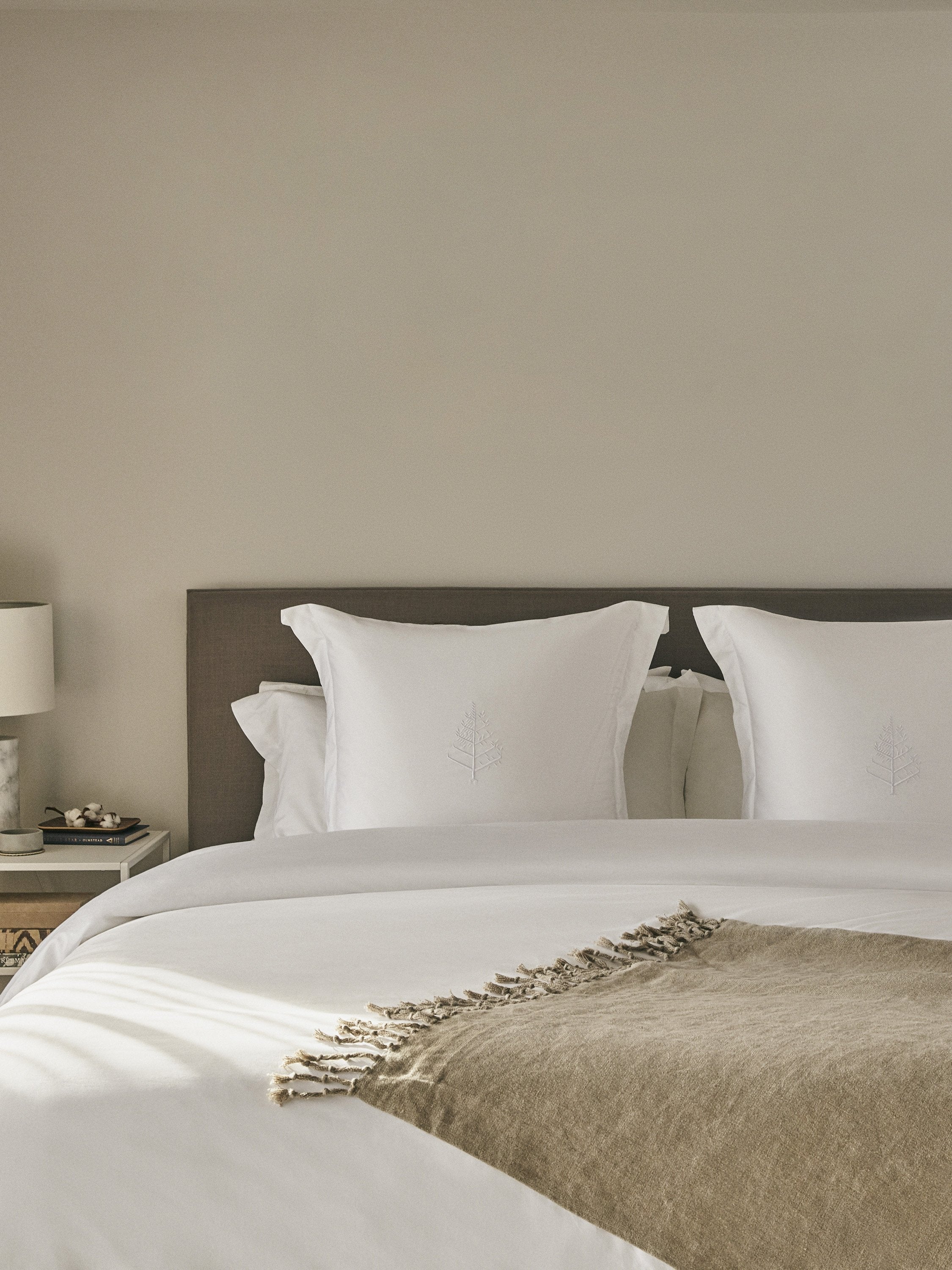 Signature Hotel Sheet Set