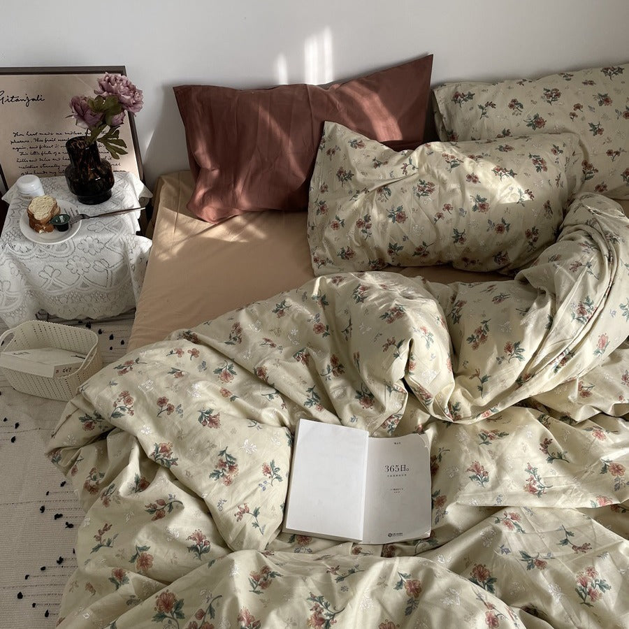 Mojoyce bedroom inspirations INS Vintage Floral Cotton Cotton Bedding Four-Piece Bed Sheet Quilt Cover Quilt Cover Bed Cover Three-Piece Set